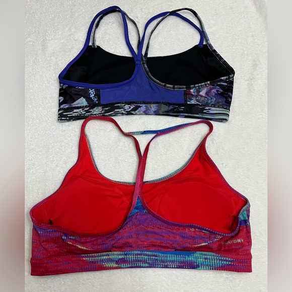 Reebok women’s size medium multicolored pull-on sports bras - Picture 2 of 10